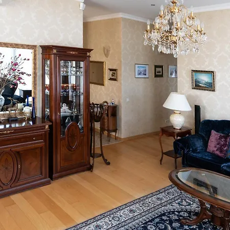 Penthouse Airport Διαμέρισμα *